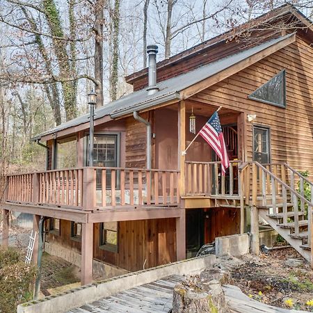 Charming Cabin With Fire Pit And Decks About 7 Mi To Helen Sautee Nacoochee Exterior foto